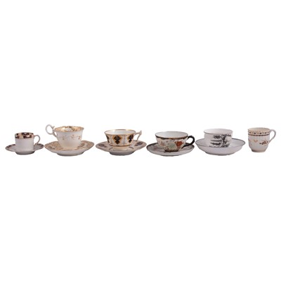 Lot 78 - First Period Worcester mug, and other teaware