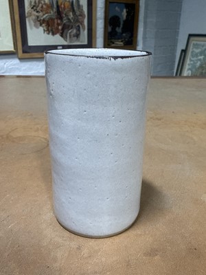 Lot 20 - Dame Lucie Rie (1902-1995), a cylindrical beaker vase