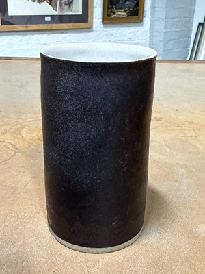 Lot 21 - Dame Lucie Rie (1902-1995), a cylindrical beaker vase