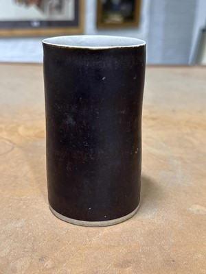 Lot 21 - Dame Lucie Rie (1902-1995), a cylindrical beaker vase