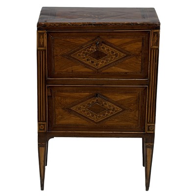 Lot 218 - North Italian walnut kingwood and marquetry petit commode