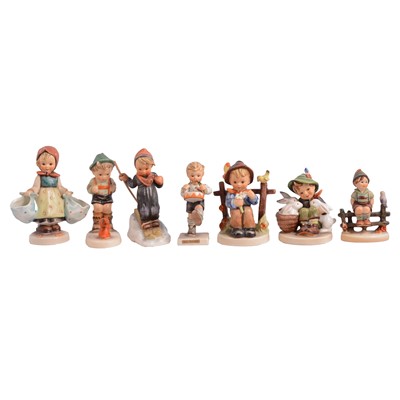 Lot 80 - Seven small Hummel figurines
