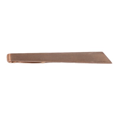 Lot 397 - A 9 carat yellow gold tie bar.
