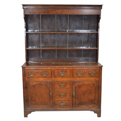 Lot 432 - Joined oak dresser