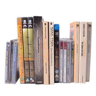 Lot 298 - A collection of mainly Star Trek memorabilia