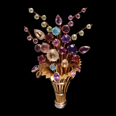 Lot 208 - Alabaster & Wilson - a floral design gemset brooch.