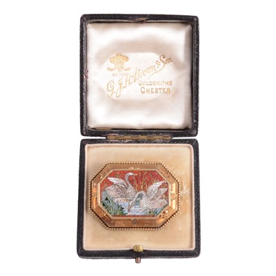 Lot 209 - An antique micromosaic brooch.