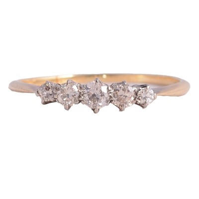 Lot 55 - A diamond five stone ring.