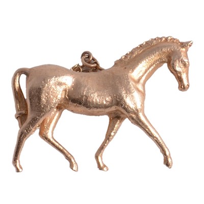 Lot 164 - Rosemary Hetherington - Sculpture to Wear, Equestrian interest,trotting horse brooch.