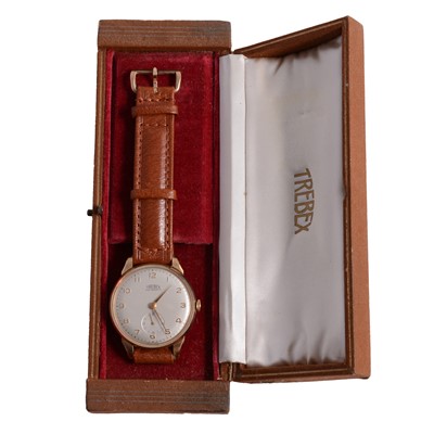 Lot 436 - Trebex - a gentleman's 9 carat yellow gold manual wind wristwatch.
