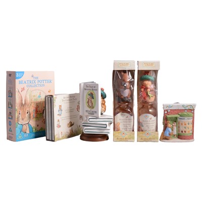 Lot 56 - Beatrix Potter Peter Rabbit, small quantity of modern collectables