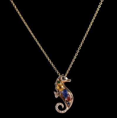 Lot 157 - Effy - a seahorse pendant and chain.