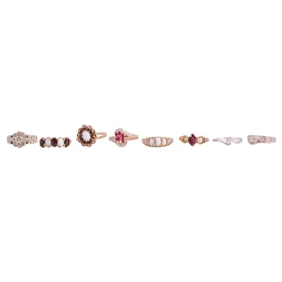 Lot 90 - Eight gemset rings, diamond, garnet and pearl, and others.