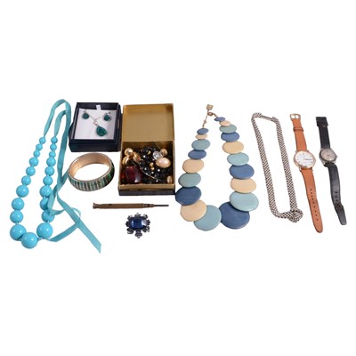 Lot 576 - A collection of modern costume jewellery.