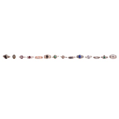 Lot 92 - Fourteen white metal and costume jewellery rings.