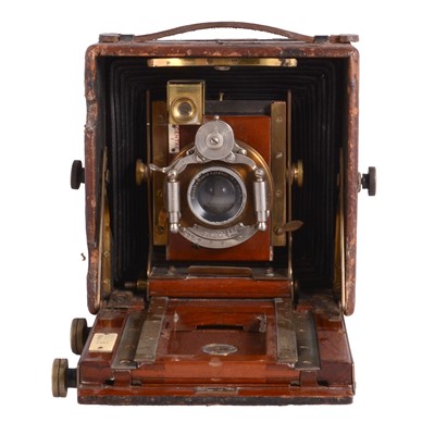 Lot 104 - Large-format antique camera