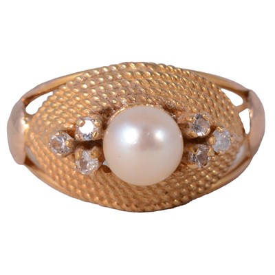 Lot 45 - A cultured pearl and diamond dress ring.