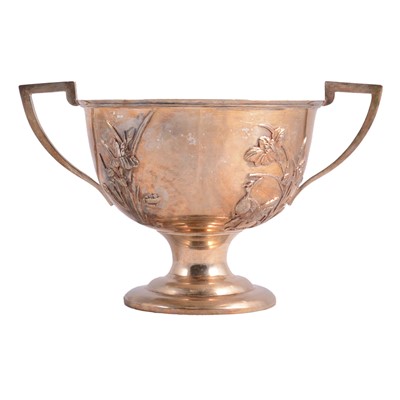Lot 60 - Cantonese silver gilt pedestal bowl