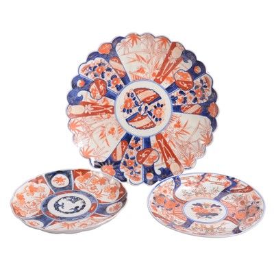 Lot 42 - Japanese Imari charger and two Imari plates