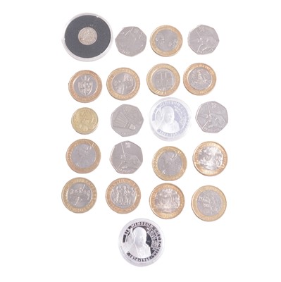 Lot 151 - Collection of rarer commemorative £2, £1, and 50p coins, and a threepence.