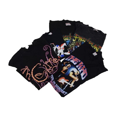 Lot 126 - A collection of '90s/'00s tour/concert t-shirts, and other t-shirts