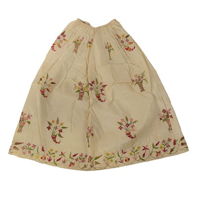 Lot 34 - Embroidered dress apron