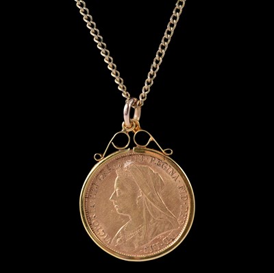 Lot 129 - A Gold Full Sovereign Coin pendant and chain.