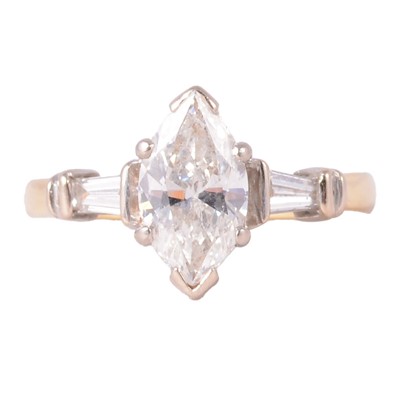 Lot 47 - A diamond solitaire ring.