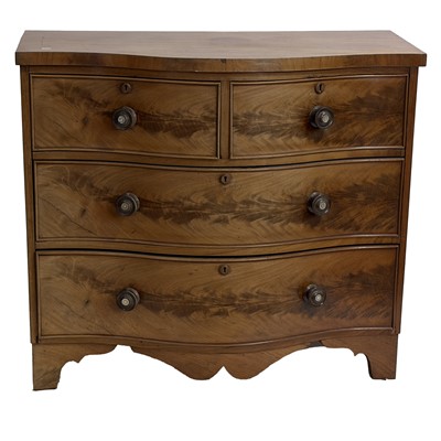 Lot 254 - Victorian mahogany serpentine front chest of drawers