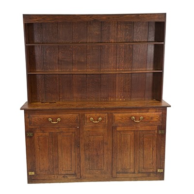 Lot 350 - Georgian style oak dresser