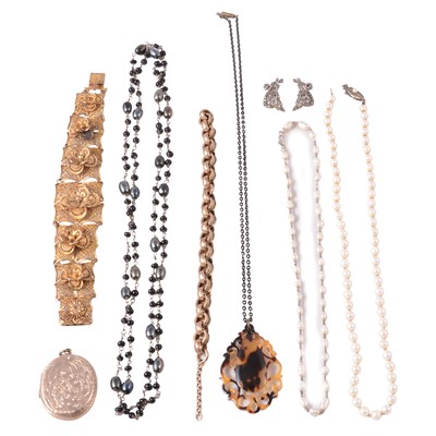 Lot 242 - A collection of Victorian and later jewellery.