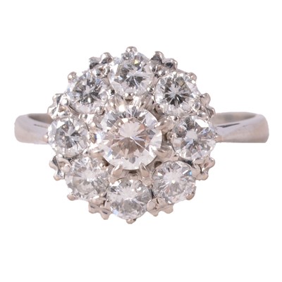 Lot 80 - A diamond cluster ring.