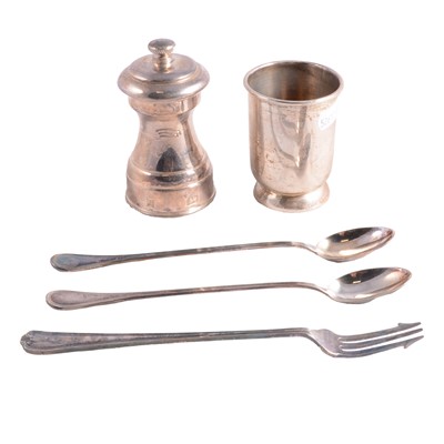 Lot 193 - Silver pepper mill, Roberts & Belk, B'ham 1981; Continental white metal beaker, etc