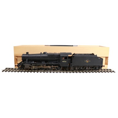 Lot 14 - Kit-built O-gauge model railway locomotive and tender, 8F class 2-8-0