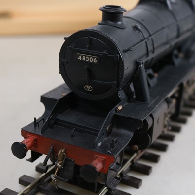 Lot 14 - Kit-built O-gauge model railway locomotive and tender, 8F class 2-8-0