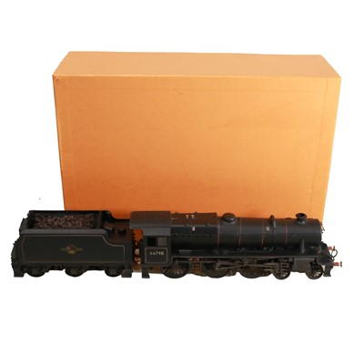Lot 28 - San Cheng Models O-gauge fine scale brass model railway locomotive and tender
