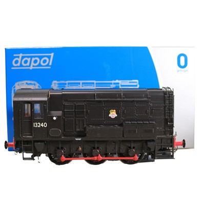Lot 10 - Dapol, O-gauge scale model railway Class 08 Shunting Diesel