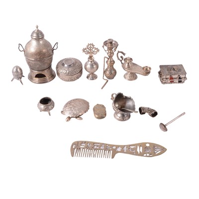 Lot 163 - Collection of Continental/ Middle Eastern silver items