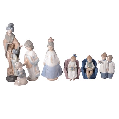 Lot 53 - Seven Nao figures, some boxed