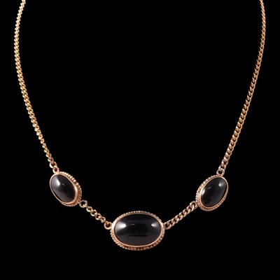 Lot 238 - An onyx necklace.