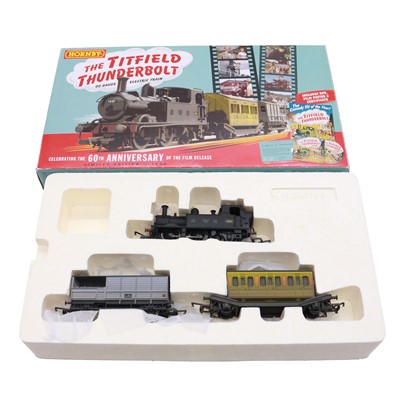 Lot 104 - Hornnby (China), a OO gauge model railway 'Titfield Thunderbolt' train pack