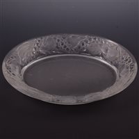 Lot 67 - Lalique Cristal, 'Faisans' a large glass...
