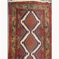 Lot 580 - Mossel runner, five lozenge medallions, border...