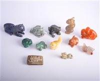 Lot 41 - Lapis coloured hardstone model of a cat, 6cm;...