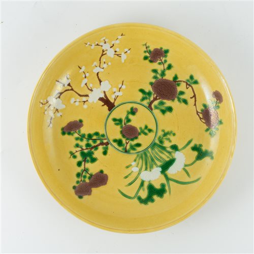 Lot 25 - Chinese yellow ground circular dish, bearing...