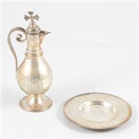 Lot 132 - Victorian silver travelling part Communion set, Herbert Edwin Willis, London, 1897.