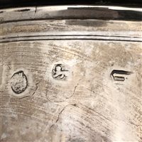 Lot 84 - James II silver tankard, maker's mark three pelicans in a shield (?), London 1685, with replaced lid
