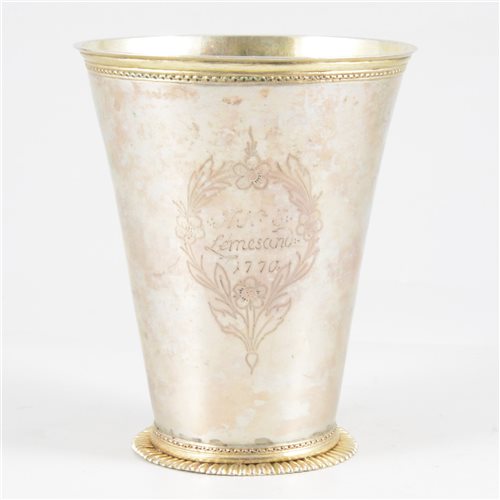 Lot 8 - Scandinavian parcel gilt peg beaker, maker's mark only FR, possibly Norwegian, 18th century.