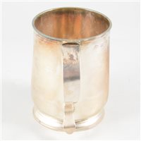 Lot 103 - George II silver mug, maker's mark rubbed, London, 1730.