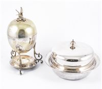 Lot 154 - Silver plated egg coddler